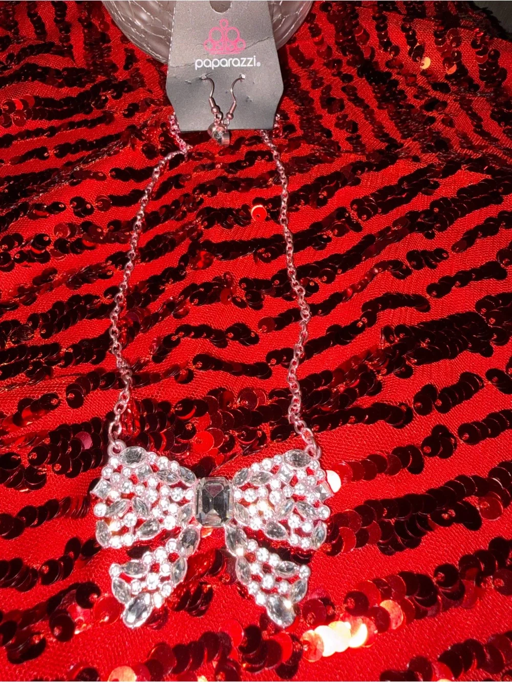 Crystal Bow Pendant Necklace - pink metal